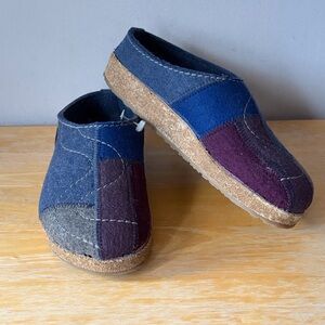 Haflinger Grizzly Wool Geometric Clogs